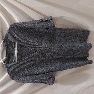 Debbie Morgan Gray with White Flecks Short Sleeve Shawl Neck Sweater Size Medium